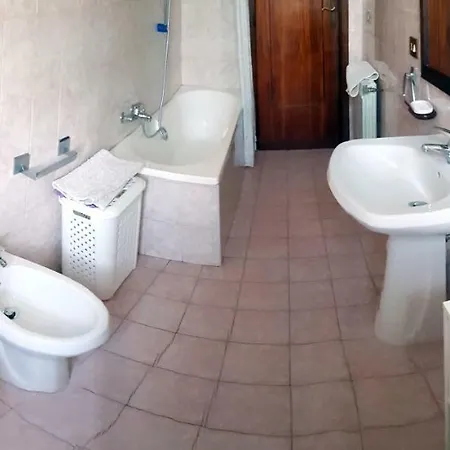 Apartment Per Vacanze Romane Tra Mare E Campagna Ostia Antica